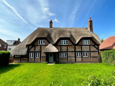 3 Bedroom Detached House For Sale In Nursling, Hampshire