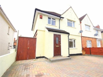 3 Bedroom Semi-detached House For Rent In Southmead, Bristol