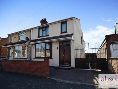 3 Bedroom Semi-detached House For Sale In Kempston