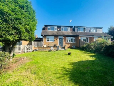 3 Bedroom Semi-detached House For Sale In Radcliffe On Trent