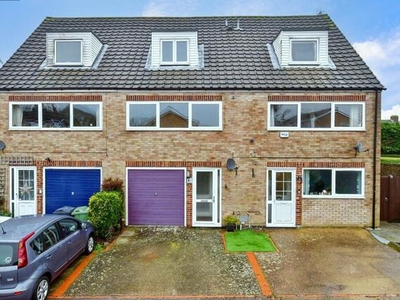 3 Bedroom Town House For Sale In Maidstone