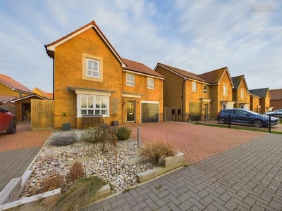 4 Bedroom Detached House For Sale In Hampton Water