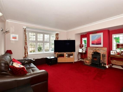 4 Bedroom Detached House For Sale In Leatherhead