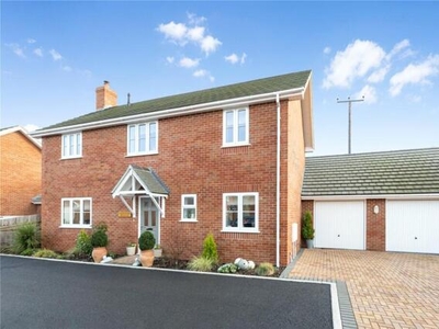 4 Bedroom Detached House For Sale In Motcombe, Shaftesbury