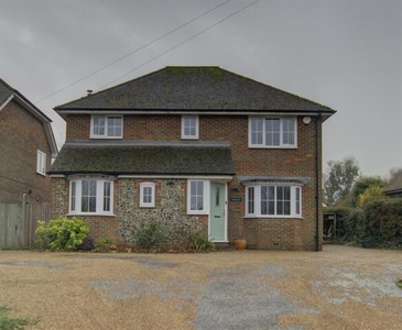 4 Bedroom Detached House For Sale In Plaxtol