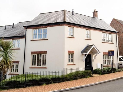 4 Bedroom End Of Terrace House For Sale In Telford, Shropshire