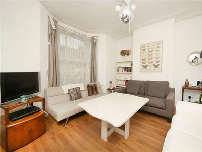 4 Bedroom House For Rent In Clapton
