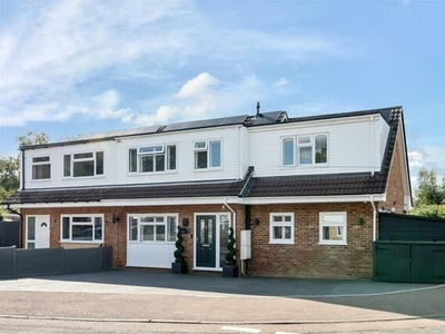 4 Bedroom Semi-detached House For Sale In Kingswood