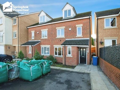4 Bedroom Semi-detached House For Sale In Standish, Wigan