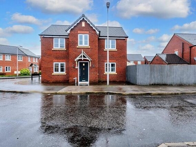 Detached House For Sale In St. Helens