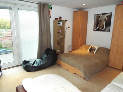 Studio Flat For Sale In Ferry Court, Cardiff Bay