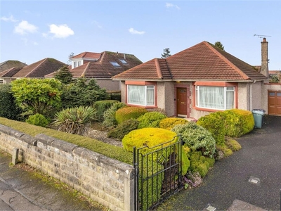 3 bed detached bungalow for sale in Cramond