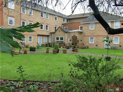 3 The Mansions, Fairfield Road, Broadstairs, Kent 1 bedroom to let