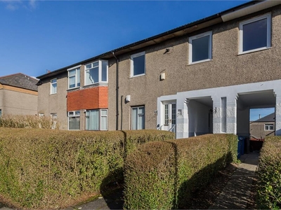 4 bed upper flat for sale in Cardonald
