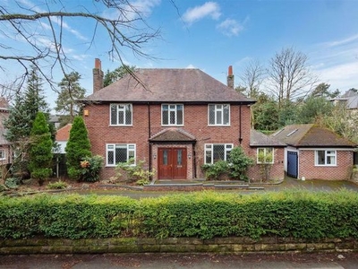 4 bedroom detached house for sale Altrincham, WA14 2NR