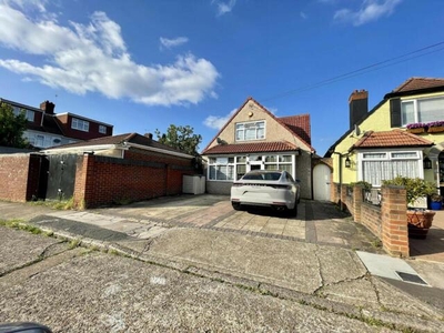 4 Bedroom House Hounslow Greater London