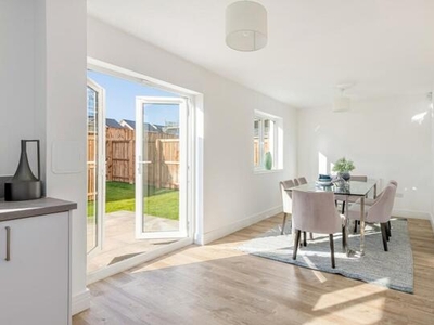 4 Bedroom Semi-detached House For Sale In
Edinburgh