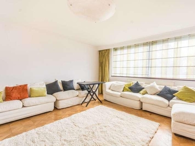3 bed flat for sale in The Quadrangle,
W2, London
