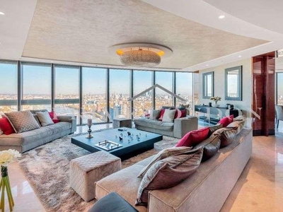 3 bed flat for sale in The Tower,
SW8, London