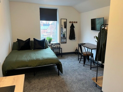 Studio flat for rent in Studio 4, Breedon Hill Road, Derby, Derbyshire, DE23