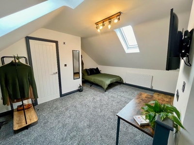 Studio flat for rent in Studio 6, Breedon Hill Road, Derby, Derbyshire, DE23