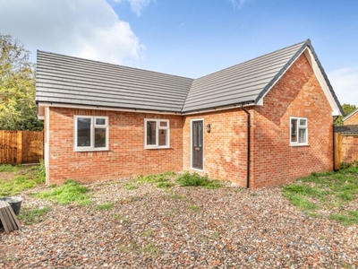 2 Bed Bungalow For Sale in Hereford, Herefordshire, HR2 - 5158321