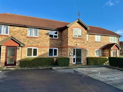 2 Bedroom Apartment For Sale In Chelmsford