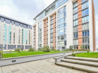 2 bedroom flat to rent Royal Victoria Dock, Excel, E16 1AS