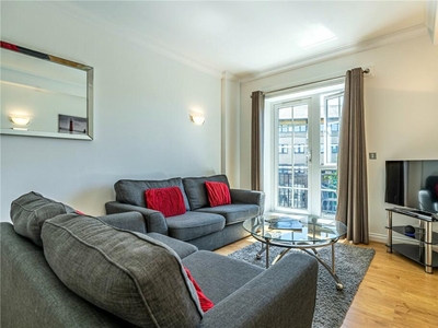 3 bedroom apartment for rent in Fobney Street, Reading, Berkshire, RG1