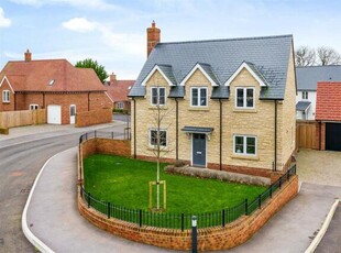 3 Bedroom Detached House For Sale In Marnhull