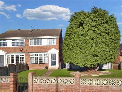 3 Bedroom Semi-detached House For Sale In Wortley, Leeds
