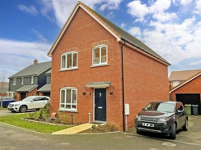 4 Bedroom Detached House For Sale In Maidstone