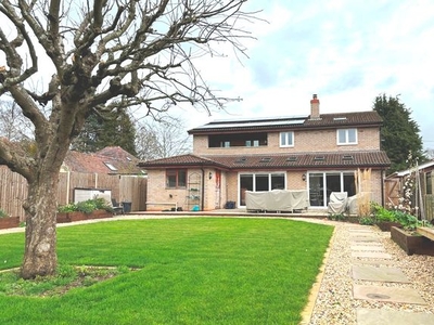 Detached house for sale in Westholme Road, Bidford-On-Avon B50