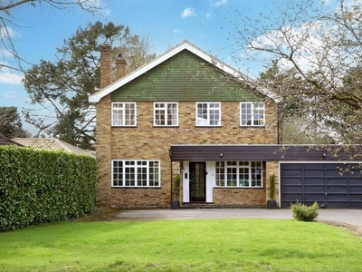 Detached house for sale in Woodside Avenue, Beaconsfield HP9
