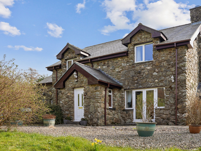 Detached House for sale with 5 bedrooms, Ty Newydd, Upper Corris | Fine & Country