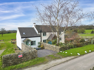 Farm House for sale with 4 bedrooms, Old House Lane, Copt Oak | Fine & Country
