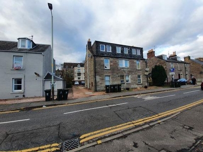 Flat to rent in Glover Street, Perth PH2