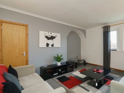 Flat to rent in Morrison Drive, Aberdeen AB10