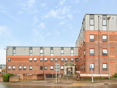 1 Bed Flat/Apartment For Sale in High Wycombe, Buckinghamshire, HP13 - 5201858