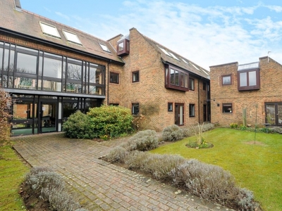 1 Bed Flat/Apartment For Sale in Old Headington, Oxford, OX3 - 4351226