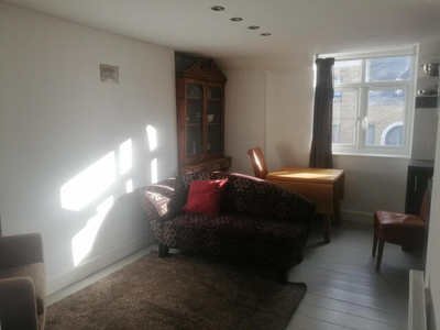 1 Bedroom Apartment For Rent In London, Greater London