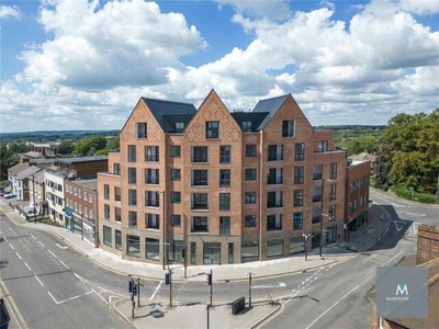 1 Bedroom Apartment For Sale In 141-147 High Street, Brentwood