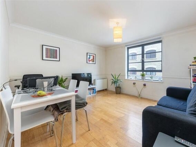 1 Bedroom Apartment For Sale In Curlew Street, London