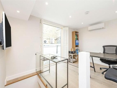 1 Bedroom Duplex For Sale In Chelsea, London