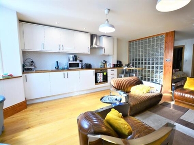 1 Bedroom Flat For Rent In City Centre, Brighton