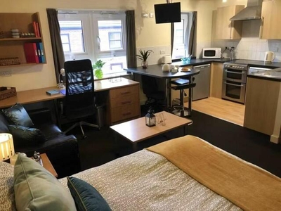 1 Bedroom Flat For Rent In Wood Gate, Loughborough