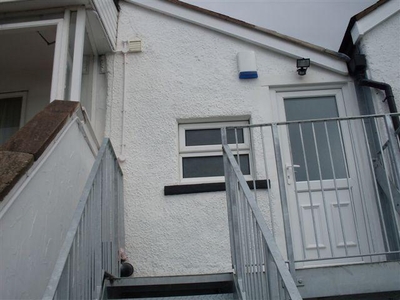 1 Bedroom Flat For Rent In Wrexham (county Of), Wrexham (of)