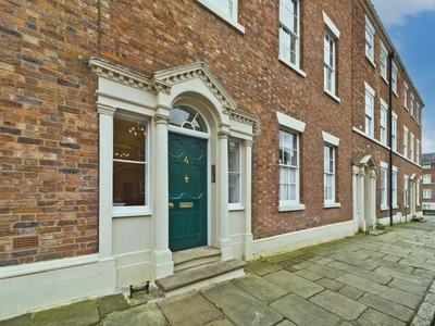 1 Bedroom Flat For Sale In City Centre, Chester
