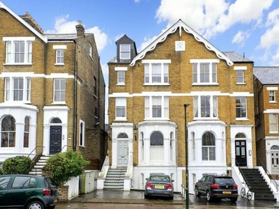 1 Bedroom Flat For Sale In
Richmond