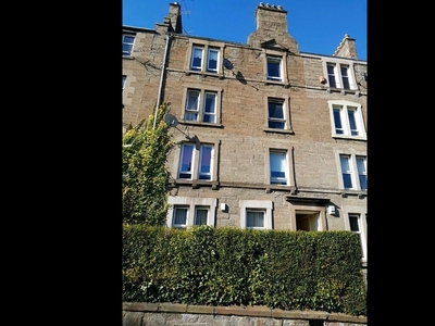 2 Bed Flat, Dundee, DD2